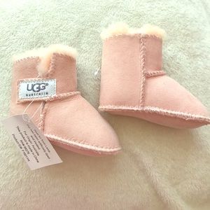 UGG Erin Baby Booties (6-12mo)